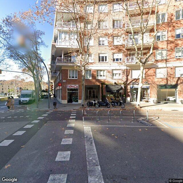 Street view near Farmàcia Serrano Pérez De La B., Maria F. in Barcelona