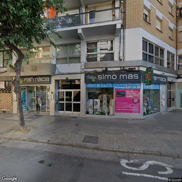 Street view near Farmàcia Simó Mas in Lleida
