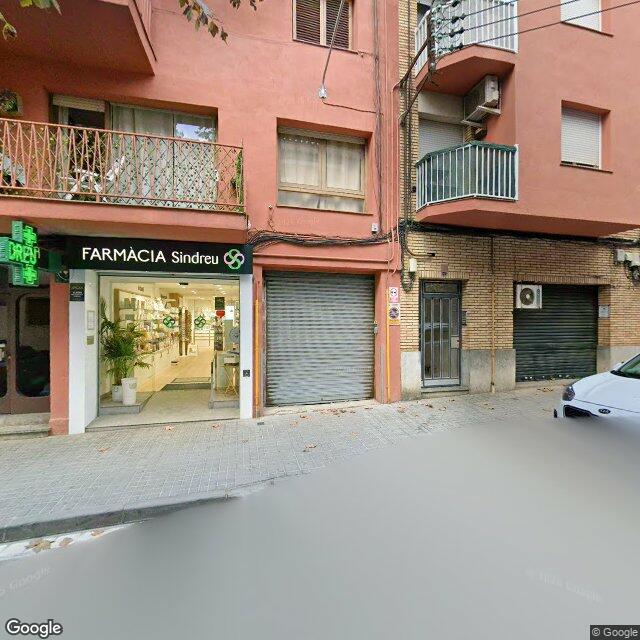 Street view near Farmàcia Sindreu in Spain