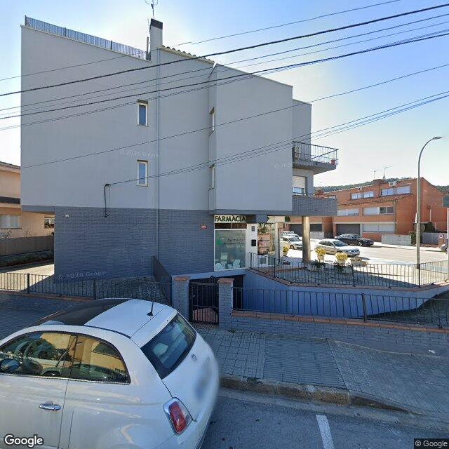 Street view near Farmàcia Solà Pou, A. - Joanmiquel Nadal, R. in Gerona