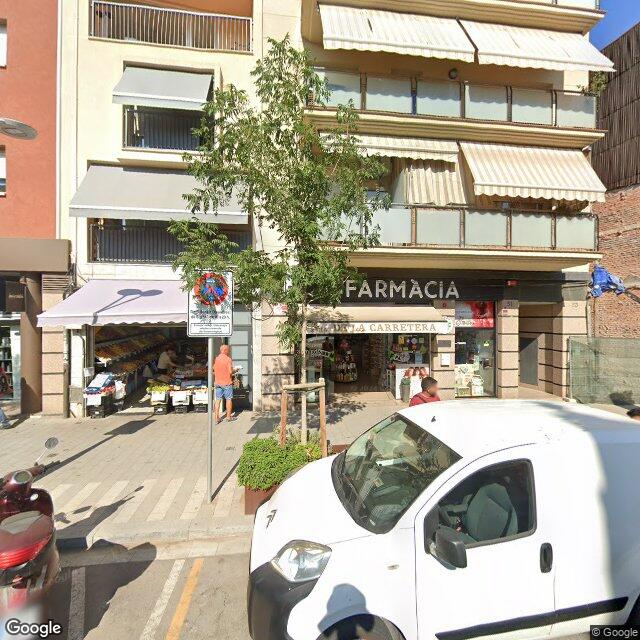 Street view near Farmàcia Soler Vilaret, Pilar in Barcelona