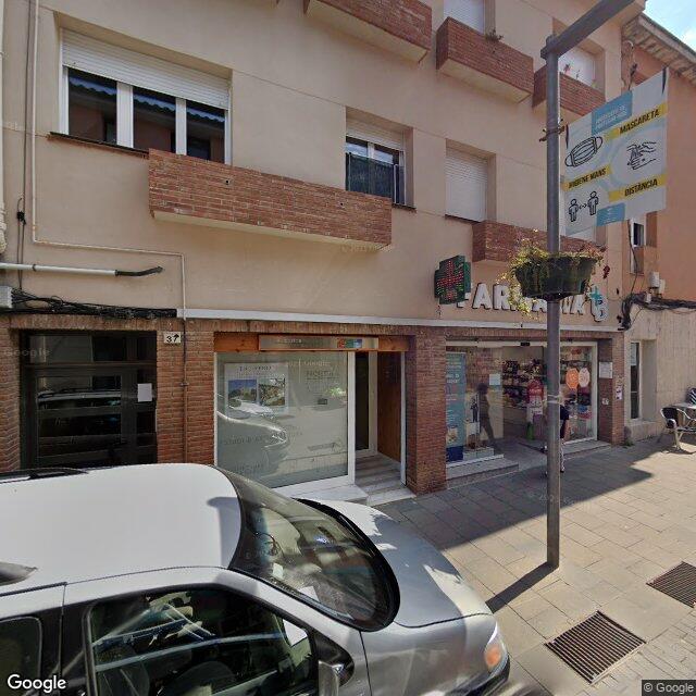 Street view near Farmàcia Sonia Tomero Bergós in Barcelona