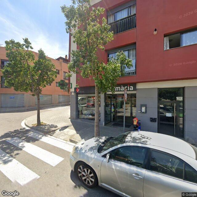 Street view near Farmàcia Suriol Roig, Albert in Tarragona