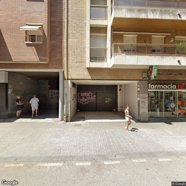 Street view near Farmàcia Teruel Roca, Anna M. in Barcelona