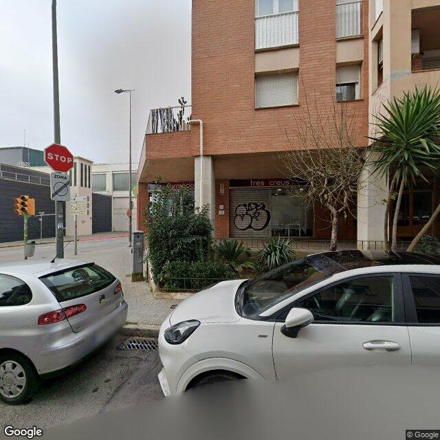 Street view near Farmàcia Tres Creus in Sabadell