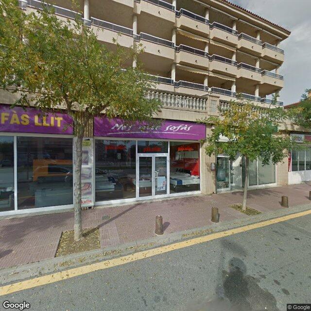 Street view near Farmàcia Urquizu Aranaga, M. Josep in Gerona