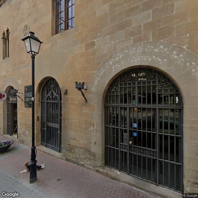 Street view near Farmàcia Verge Mauri in Barcelona