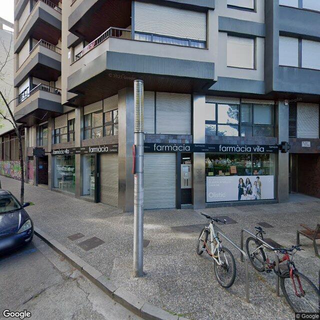 Street view near Farmàcia Vila in Gerona