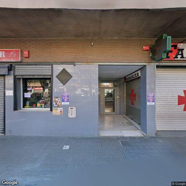 Street view near Farmàcia Vila Nieto, Isabel in Barcelona