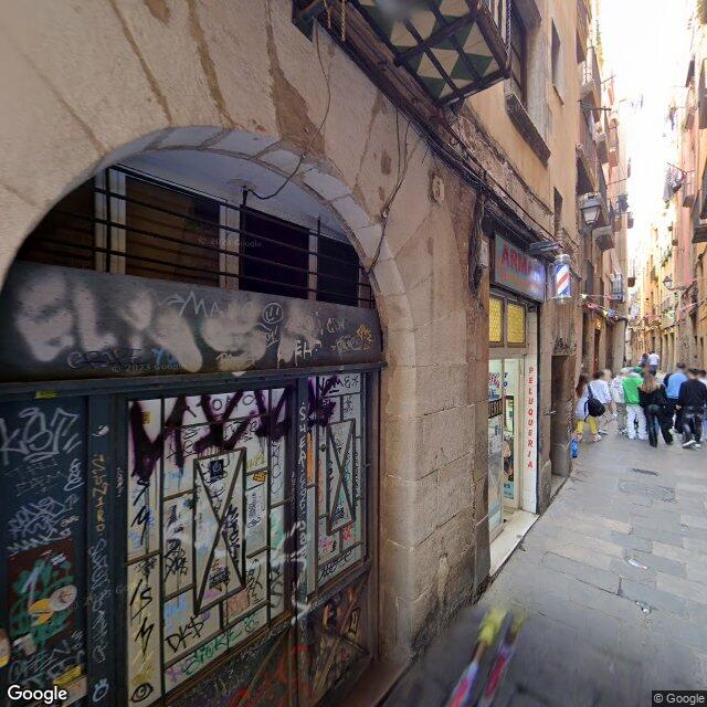 Street view near Farmàcia Vilaplana Comin, Joan in Barcelona