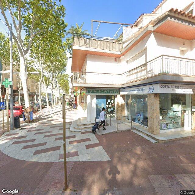 Street view near Farmàcia Vilchez Ruiz-Gimenez, Ana in Gerona