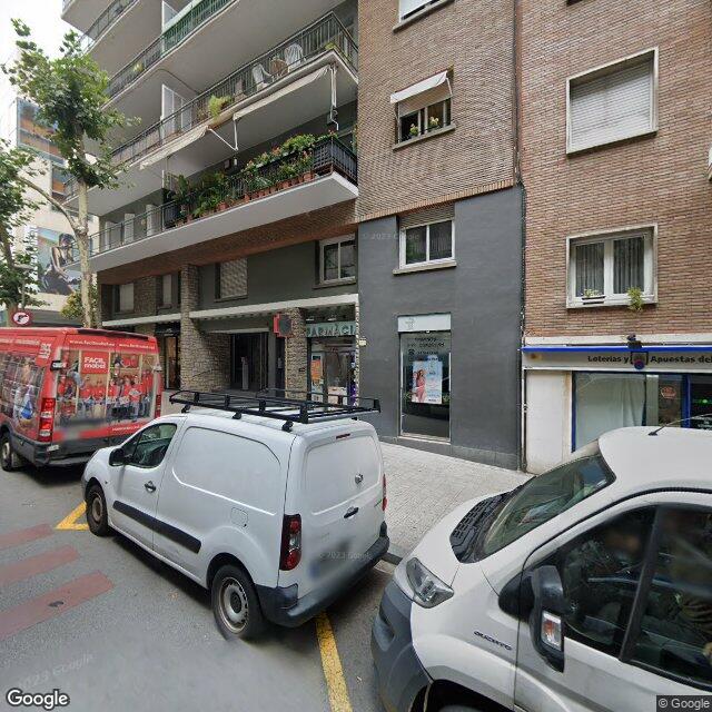 Street view near Farmàcia Zambrana Ibáñez, Javier in Barcelona