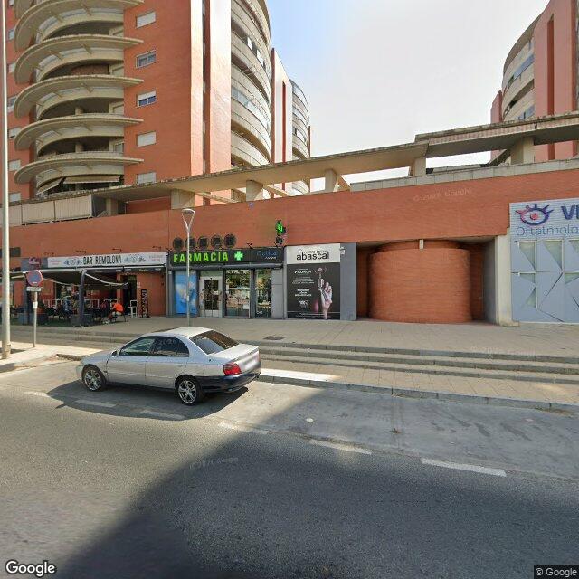 Street view near Farmacia Óptica Abascal in Sevilla