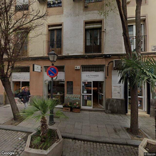 Street view near Farmacia in Madrid