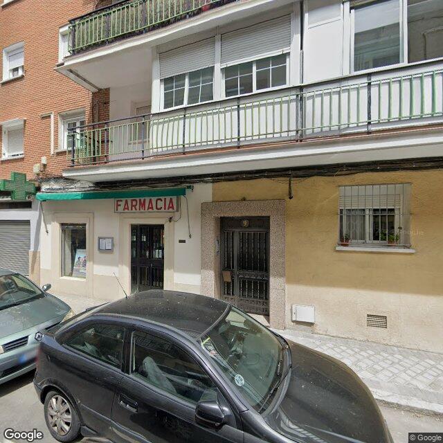 Street view near Farmacia in Madrid
