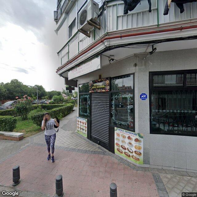 Street view near Farmacia in Madrid