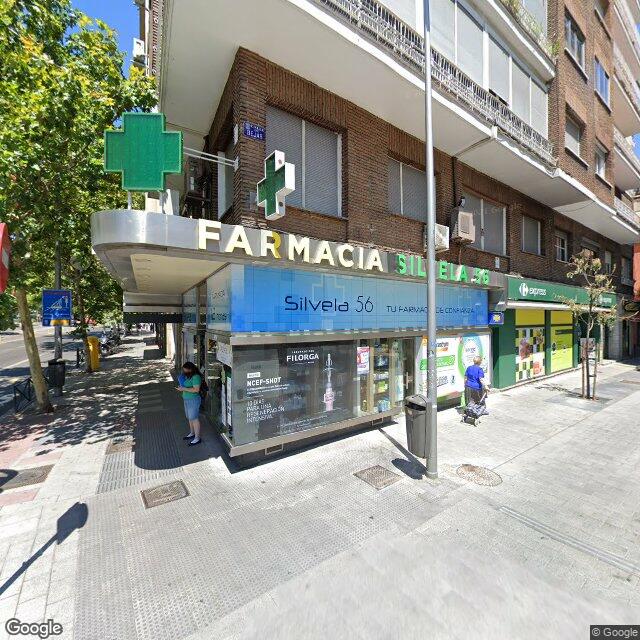 Street view near Farmacia in Madrid