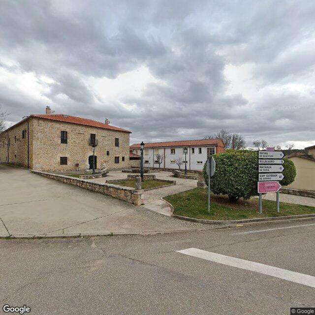 Street view near Farmacia in Soria