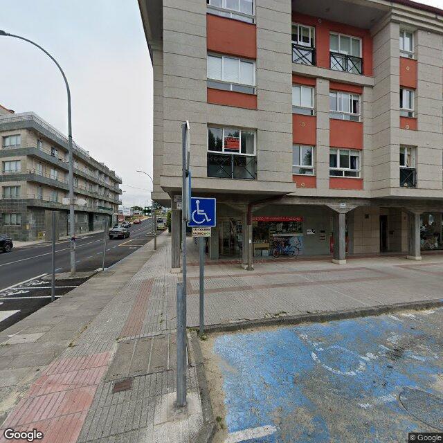 Street view near Farmacia in Spain