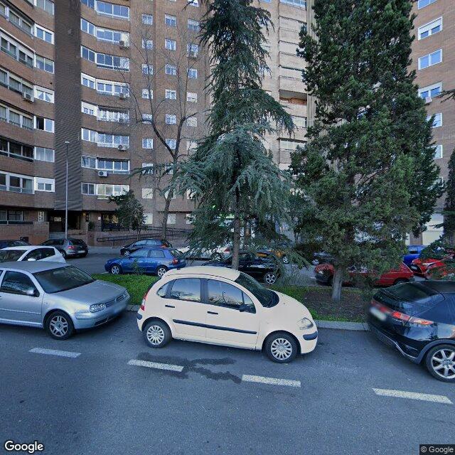 Street view near Farmacia in Madrid