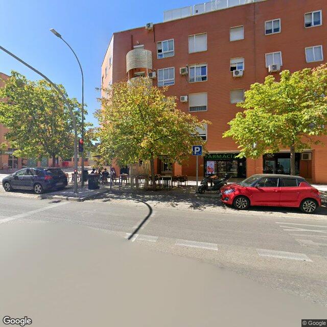 Street view near Farmacia in Madrid