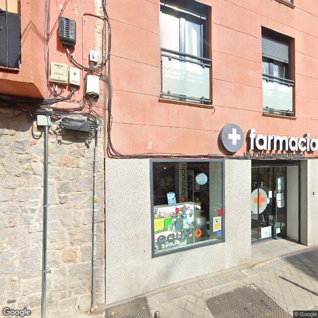 Street view near Farmacia in Madrid