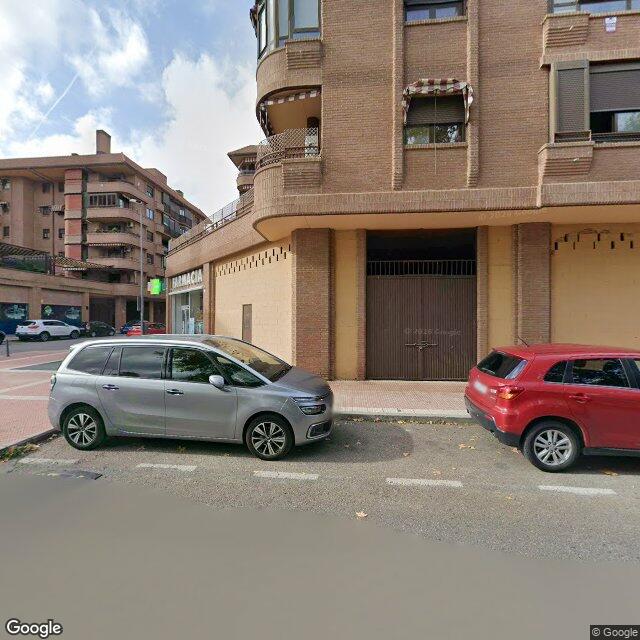 Street view near Farmacia in Spain