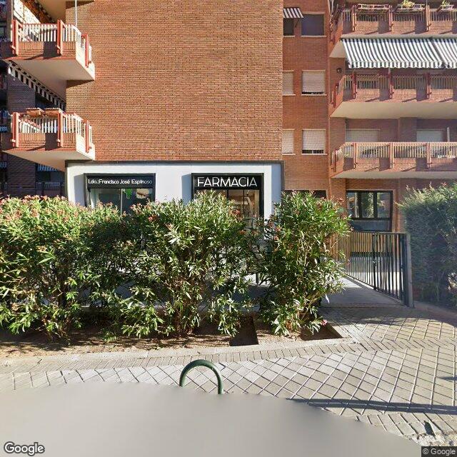 Street view near Farmacia in Madrid