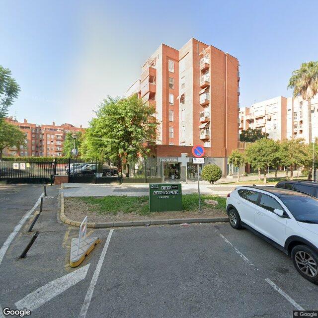 Street view near Farmacia 10 in Sevilla