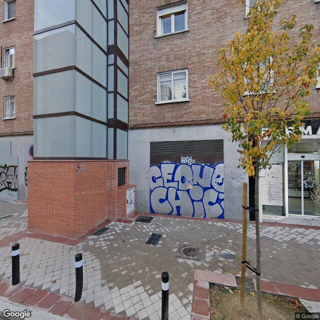 Street view near Farmacia in Madrid