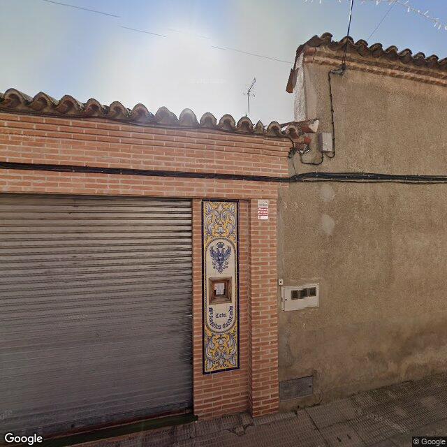 Street view near Farmacia in Mejorada