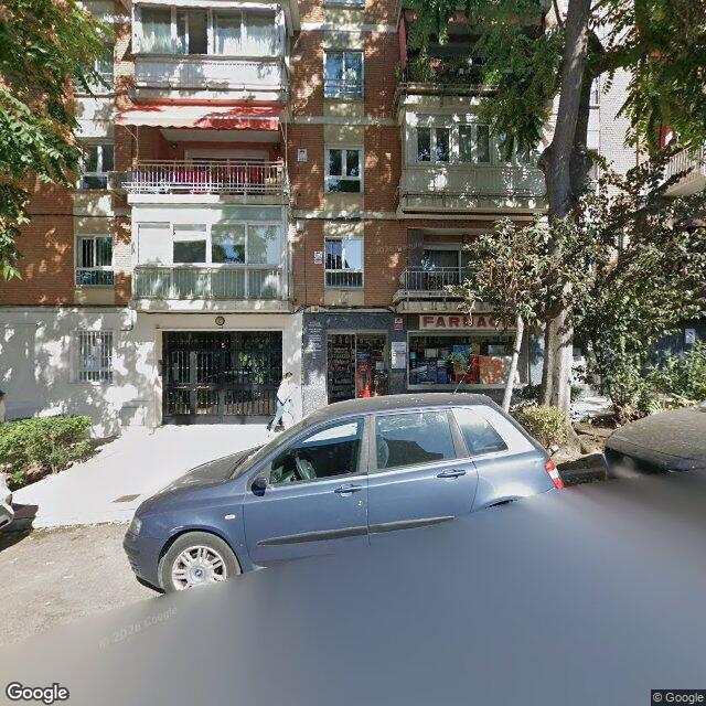 Street view near Farmacia in Madrid