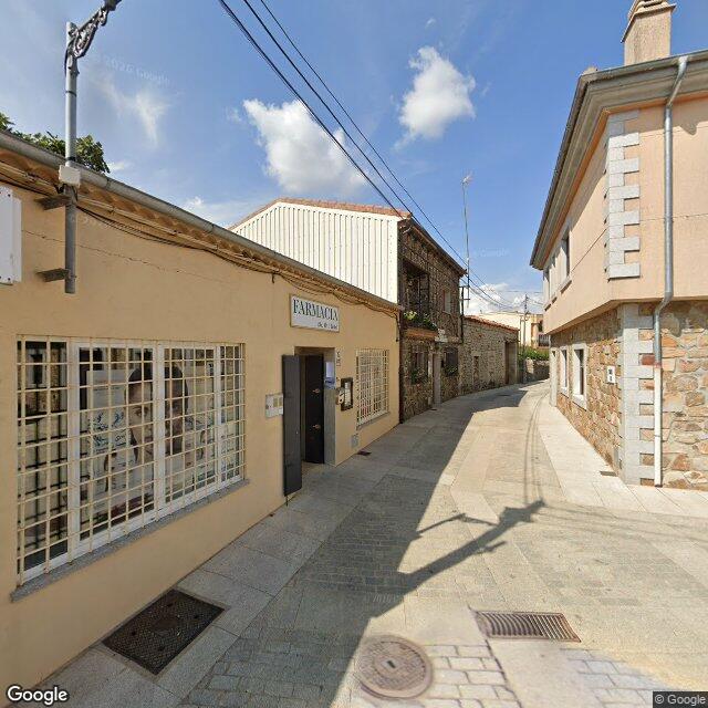 Street view near Farmacia in San Miguel de Valero