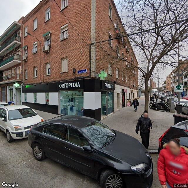 Street view near Farmacia in Madrid
