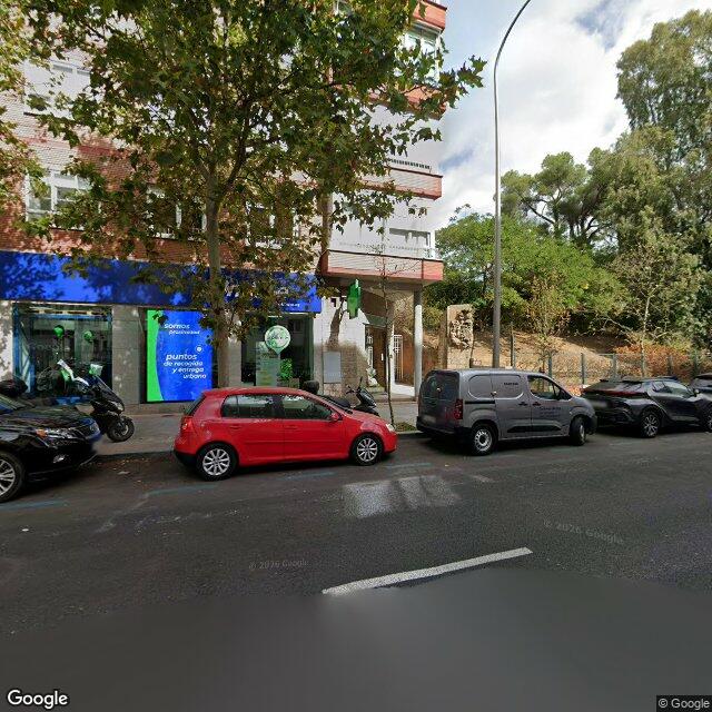 Street view near Farmacia in Madrid