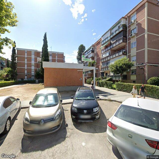 Street view near Farmacia in Madrid