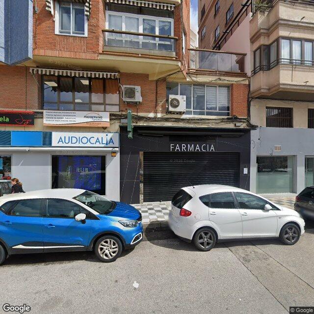 Street view near Farmacia in Spain
