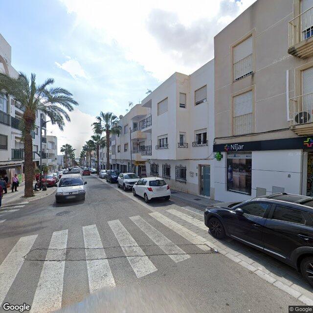 Street view near Farmacia in Spain