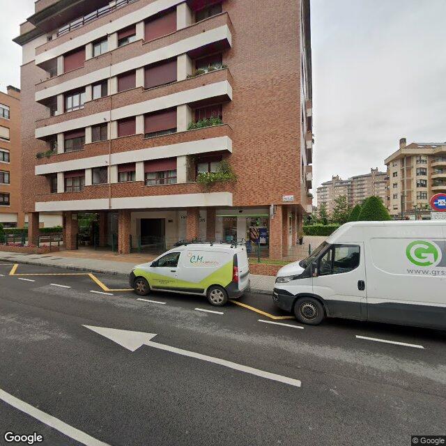 Street view near Farmacia in Gijón/Xixón