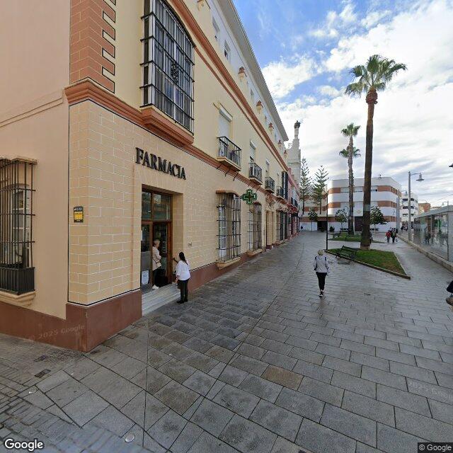 Street view near Farmacia in San Fernando