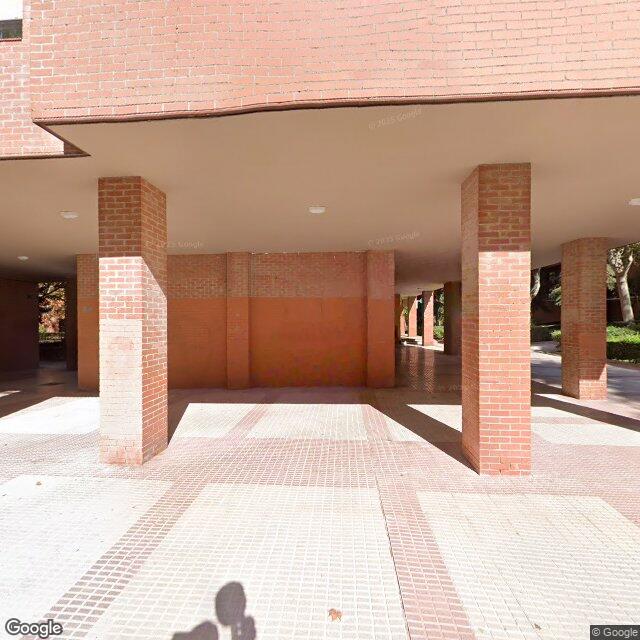 Street view near Farmacia in Spain