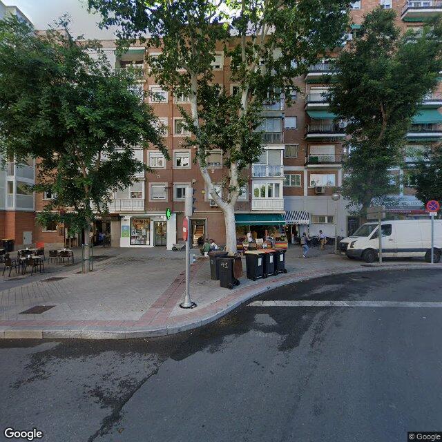 Street view near Farmacia in Madrid
