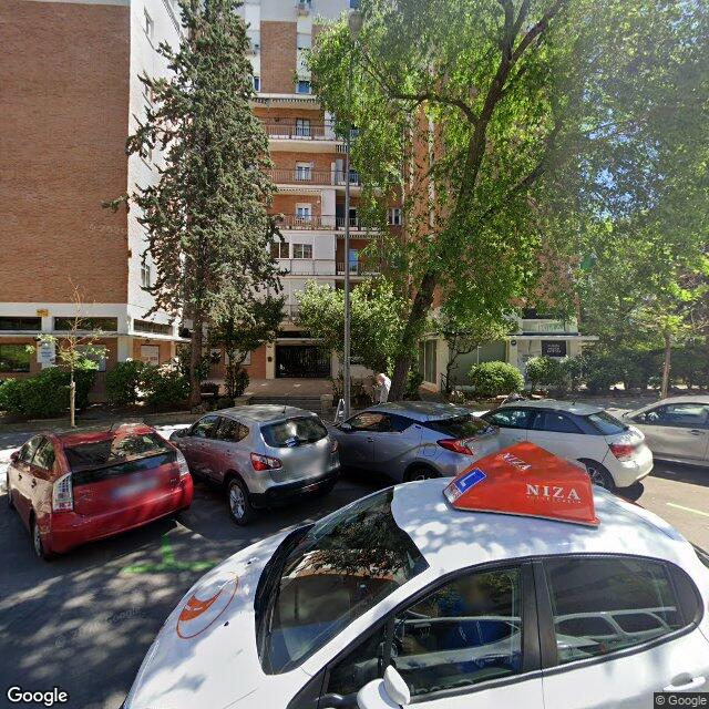 Street view near Farmacia in Madrid