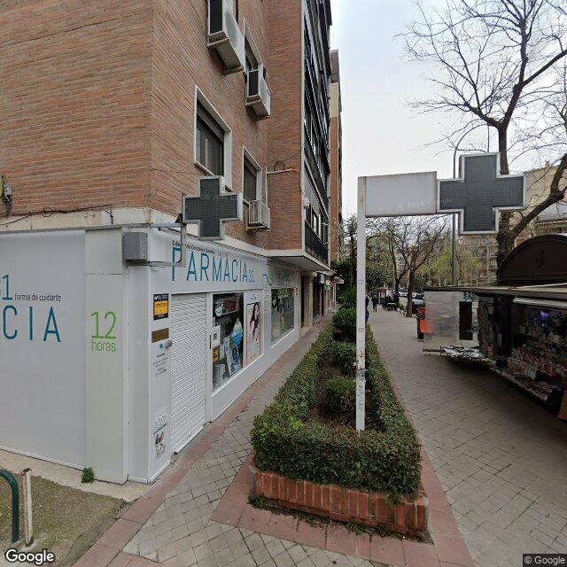 Street view near Farmacia in Madrid