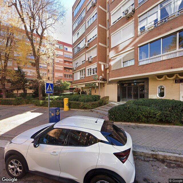 Street view near Farmacia in Madrid