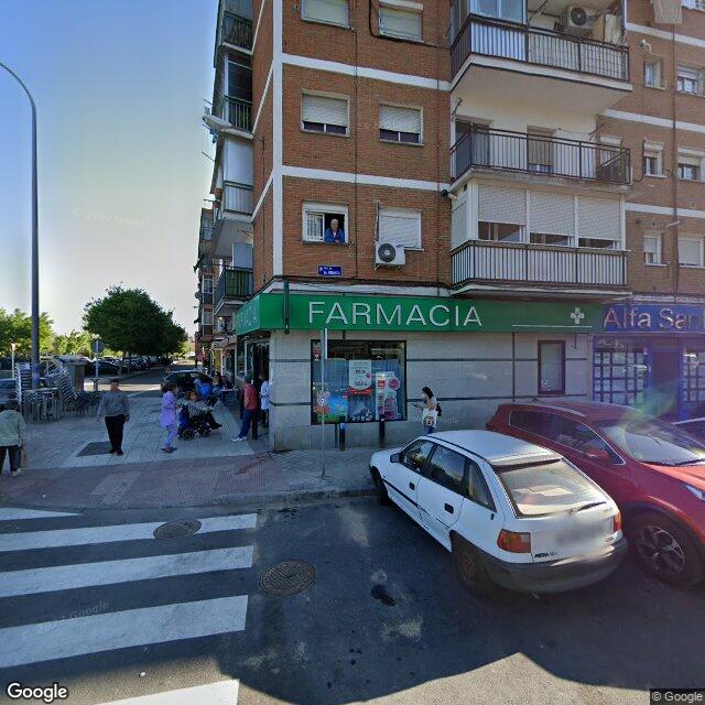 Street view near Farmacia in Madrid