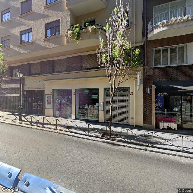Street view near Farmacia in Madrid