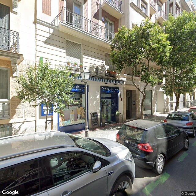 Street view near Farmacia in Madrid