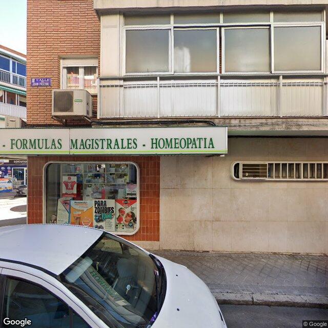 Street view near Farmacia in Madrid