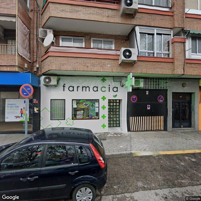 Street view near Farmacia in Madrid